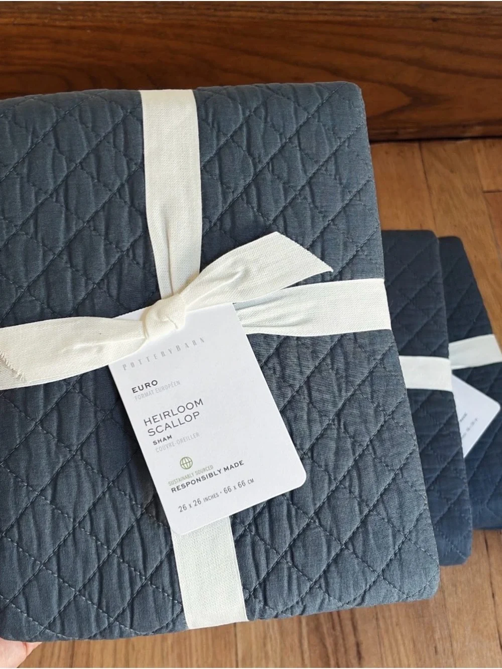 Pottery Barn Heirloom Scalloped Quilted Sham